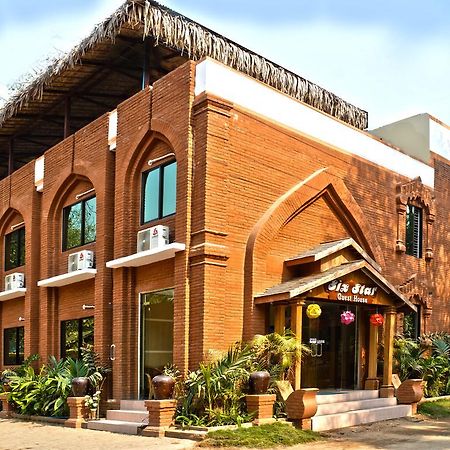 Six Stars Guest House Nyaung-U Exterior foto